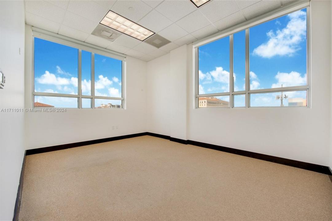 135 San Lorenzo Ave 750, Coral Gables, Florida 33146, Stati Uniti