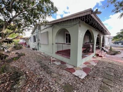 501 E 8th St, Hialeah, Флорида 33010, Соединенные Штаты