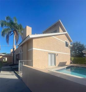 4075 Coral Springs Dr 5, Coral Springs, Florida 33065, USA