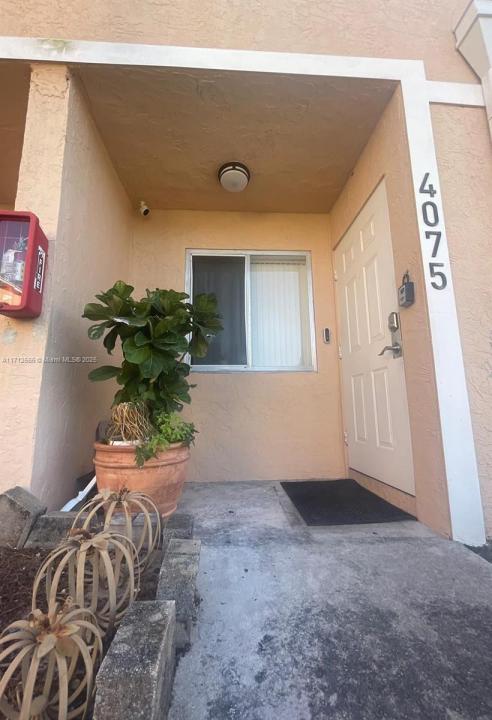 4075 Coral Springs Dr 5, Coral Springs, 佛羅里達州 33065, 美國