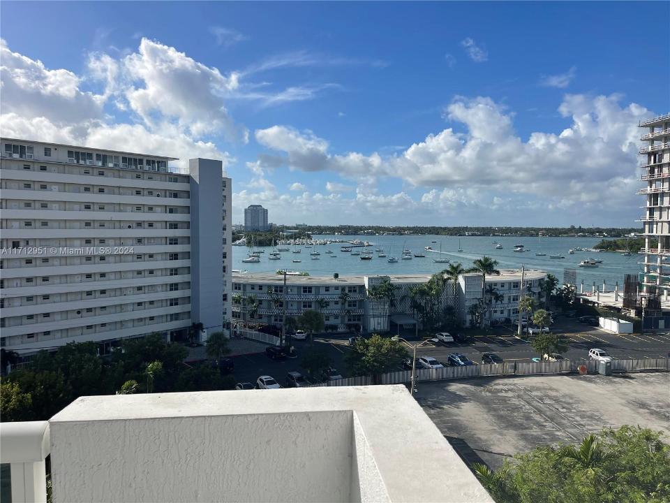 7900 Harbor Island Dr 720, North Bay Village, Florida 33141, HOA KỲ