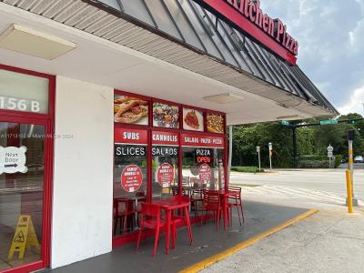 1156 E Hillsboro Blvd, Deerfield Beach, Florida 33441, Amerika Birleşik Devletleri