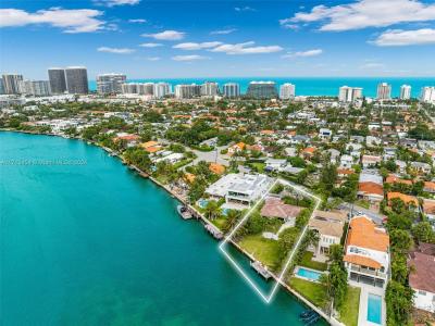 9250 Bay Dr, Surfside, Florida 33154, USA