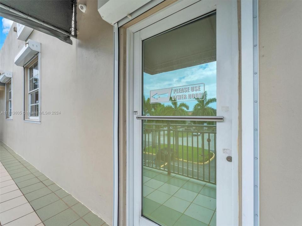 2470 NW 102nd Pl 203, Doral, Florida 33172
