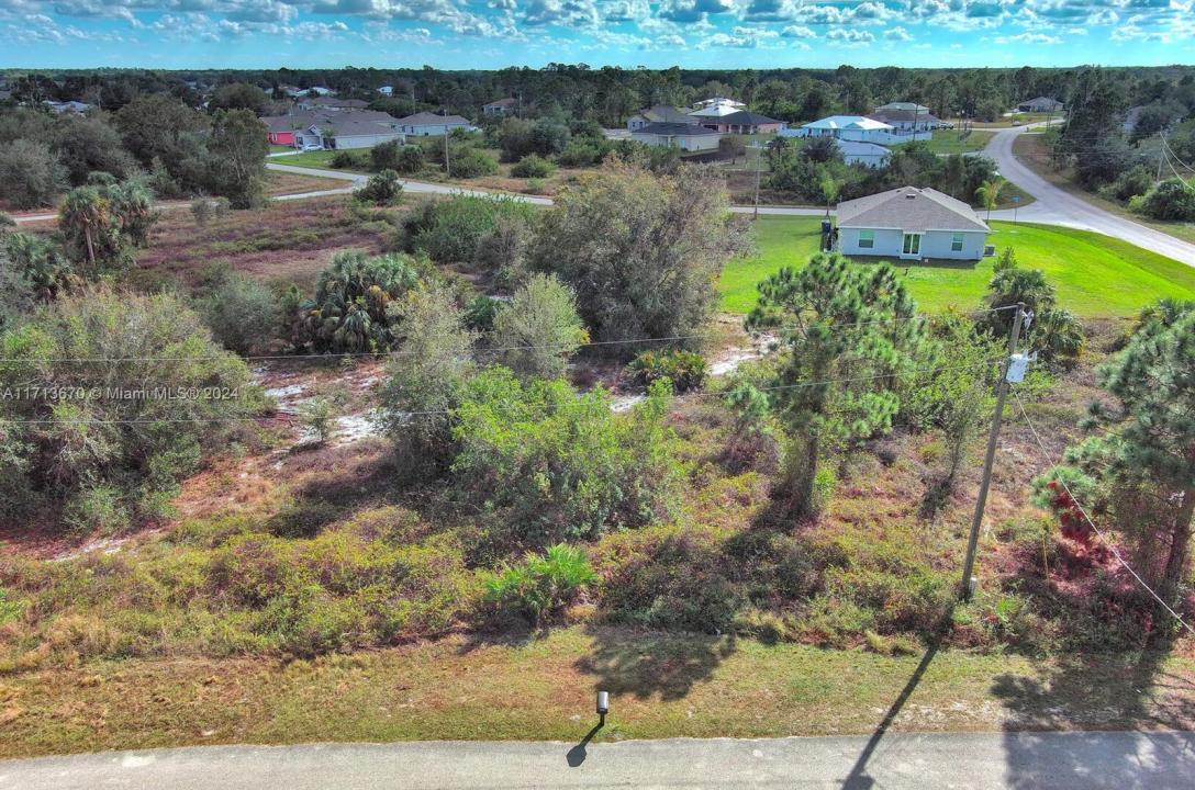 311 Raber Ave, Lehigh Acres, Floride 33974, États-Unis