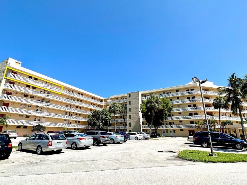 2930 Point East Dr E601, Aventura, פלורידה 33160, ארצות הברית של אמריקה