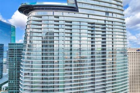 300 Biscayne Blvd Way 4303, Miami, Florida 33131, USA