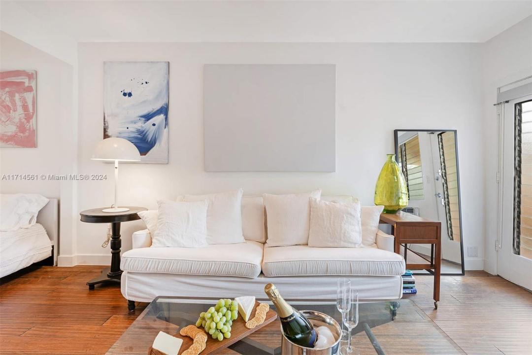 1050 Pennsylvania Ave 29, Miami Beach, フロリダ 33139, アメリカ合衆国