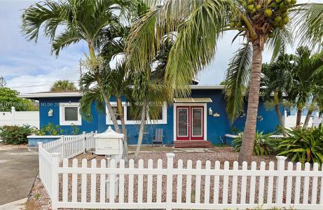 1827 Len Dr, North Palm Beach, Florida 33408