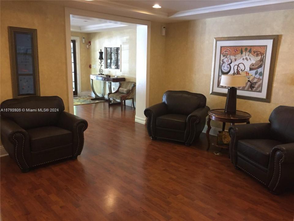1919 Van Buren St 404A, Hollywood, Florida 33020, Estados Unidos