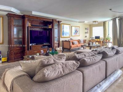 17875 Collins Ave 4303/04, Sunny Isles Beach, Florida 33160, USA