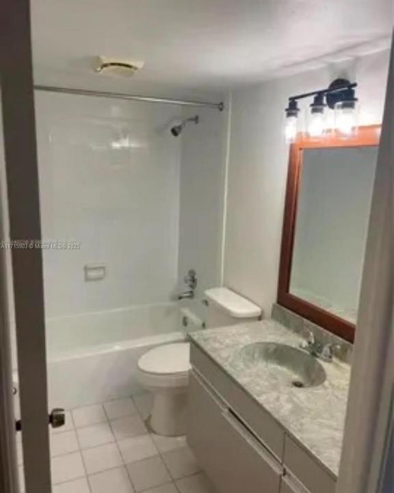 6700 Cypress Rd 512, Plantation, Florida 33317, Stati Uniti