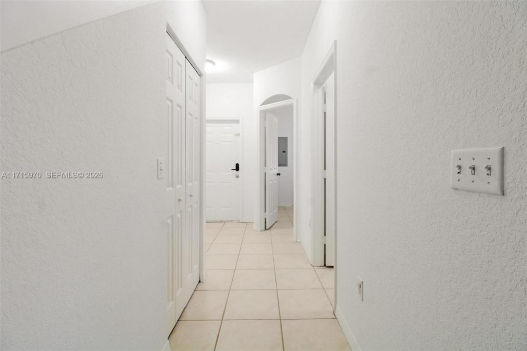 7854 Catalina Cir, Tamarac, Floride 33321, États-Unis