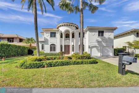 642 Palm Dr, Golden Isles, Hallandale Beach, Florida 33009