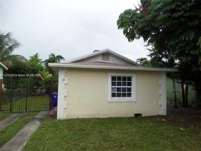 121 NW 68th St, Miami, Florida 33150, USA