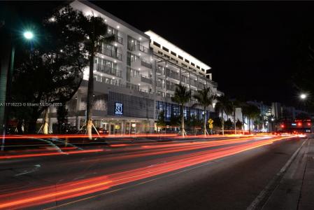 6080 Collins Ave 511, Miami Beach, Florida 33140, USA