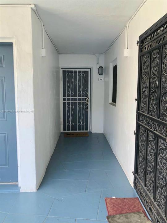 1230 NE 139th St 304, North Miami, فلوريدا 33161, الولايات المتحدة