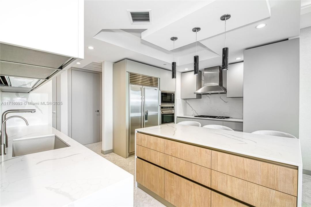 10295 Collins Ave 306, Bal Harbour, Florida 33154, Estados Unidos