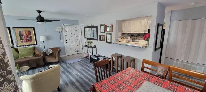 13285 ARBOR POINTE CIR, Tampa, Florida 33617, USA