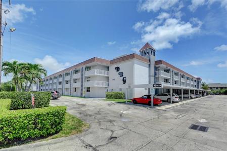 1040 SE 4th Ave 128, Deerfield Beach, Florida 33441, USA