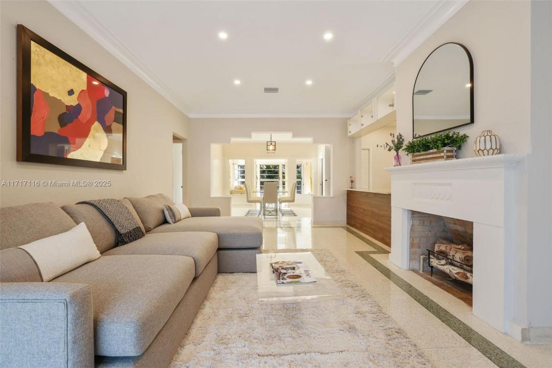 3760 Royal Palm Ave, Miami Beach, فلوريدا 33140, الولايات المتحدة