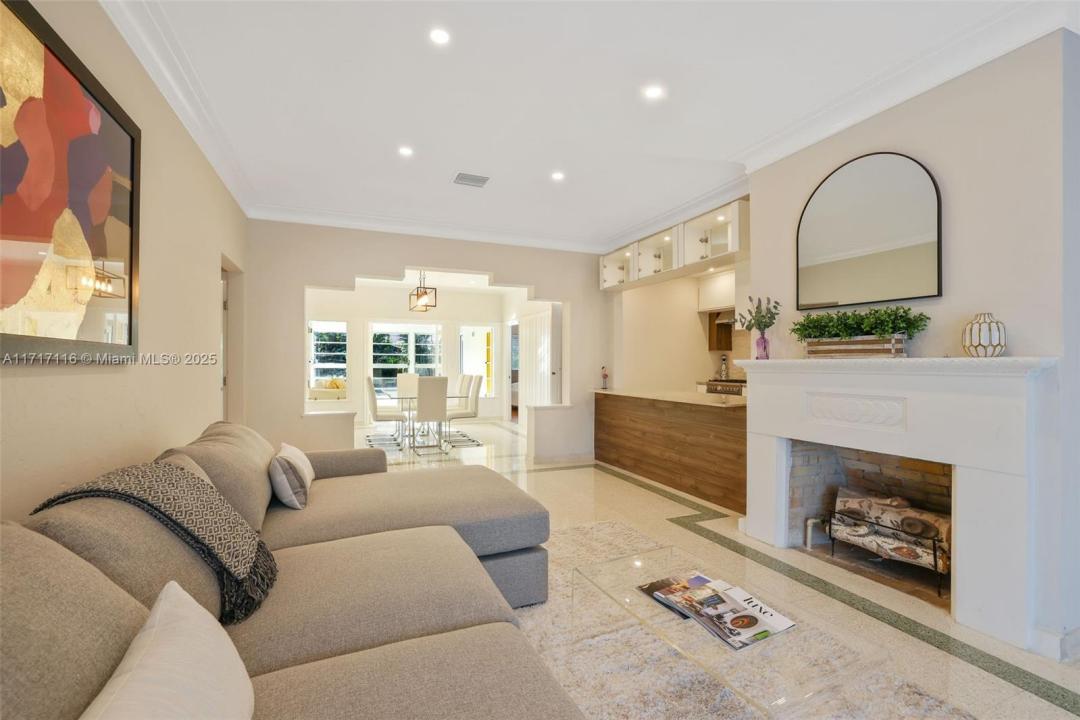 3760 Royal Palm Ave, Miami Beach, فلوريدا 33140, الولايات المتحدة