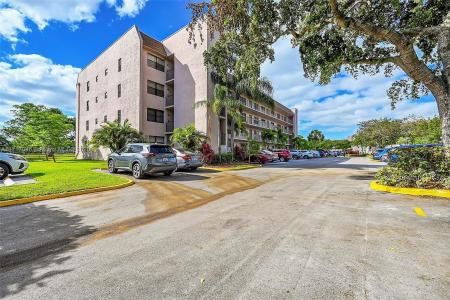 2606 NW 104th Ave 202, Sunrise, Florida 33322, USA