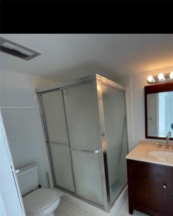 1020 94th St 203, Bay Harbor Islands, Florida 33154, USA