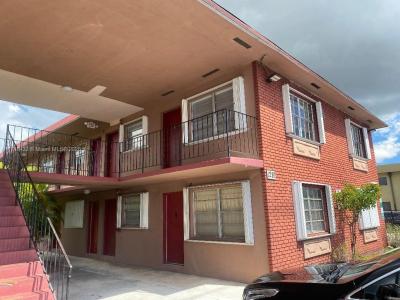 1281 W 29th St 10, Hialeah, Florida 33012, USA