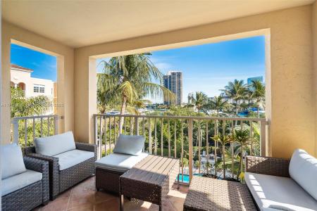19801 E Country Club Dr 4508, Aventura, Florida 33180, USA