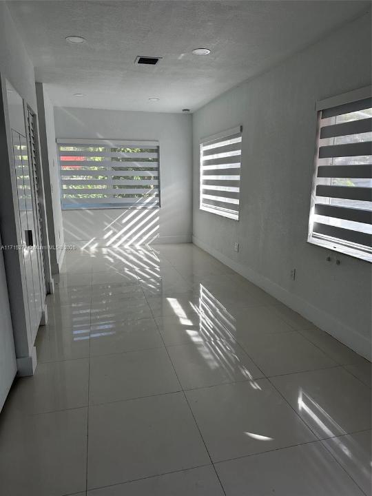 1870 NW 5th St 0, Miami, 佛羅里達州 33125, 美國