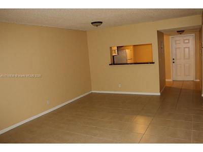 2451 NW 56th Ave 1-101, Lauderhill, Florida 33313, USA