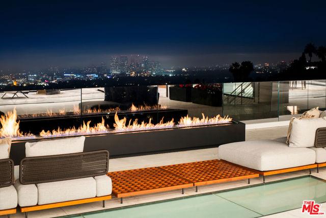 Wallace, Beverly Hills, California 90210