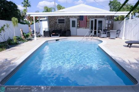 29 NE 3rd St, Dania Beach, Floride 33004, États-Unis