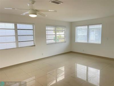 35 NE 3rd St, Dania Beach, フロリダ 33004, アメリカ合衆国