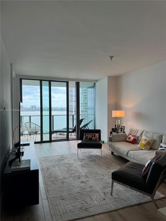 650 NE 32 street 1805, Miami, 佛羅里達州 33137, 美國
