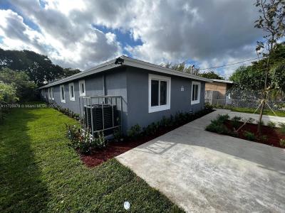 2720 NW 20th St, Fort Lauderdale, Florida 33311, USA
