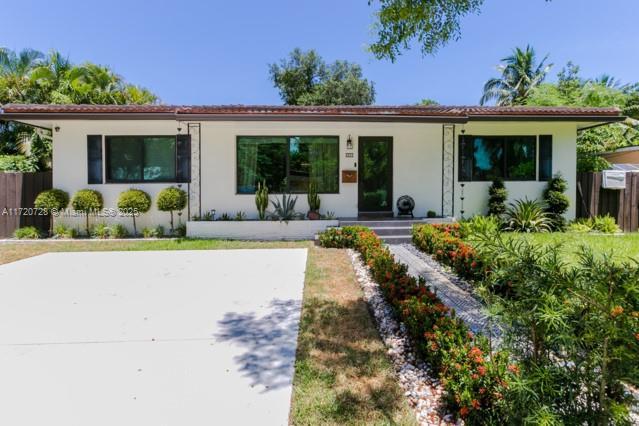 9555 NW 2nd Ave, Miami Shores, 佛罗里达州 33150, 美国