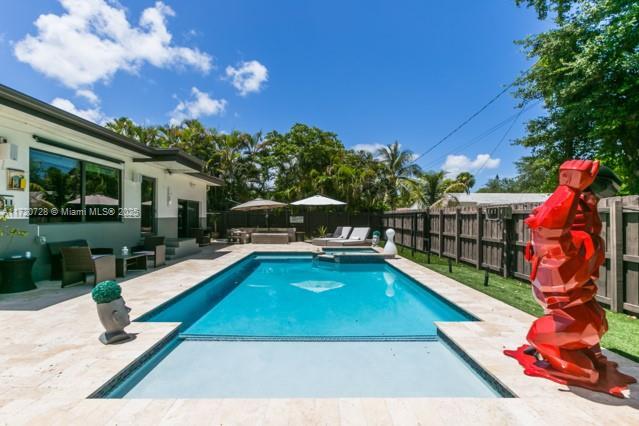 9555 NW 2nd Ave, Miami Shores, 佛罗里达州 33150, 美国