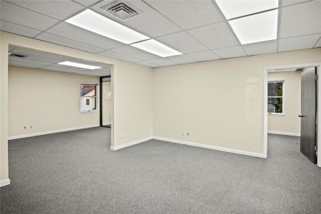 191 Forest Avenue, Oyster Bay, Нью-Йорк 11560, Соединенные Штаты