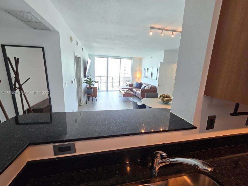 325 S Biscayne Blvd 3719, Miami, 플로리다 33131, 미국