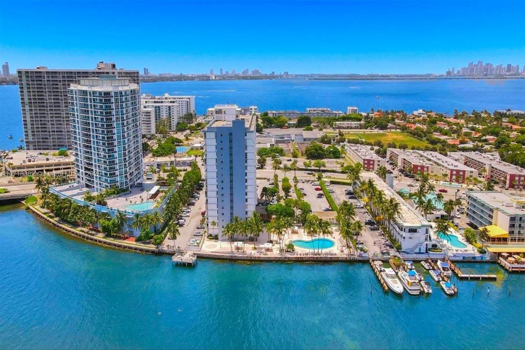 1865 79th St Cswy 5O, Miami Beach, Florida 33141