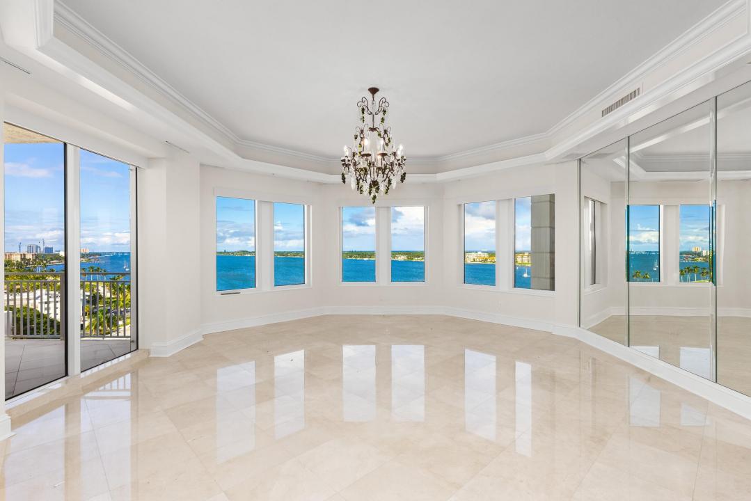 622 N Flagler Drive 801, West Palm Beach, פלורידה 33401, ארצות הברית של אמריקה 