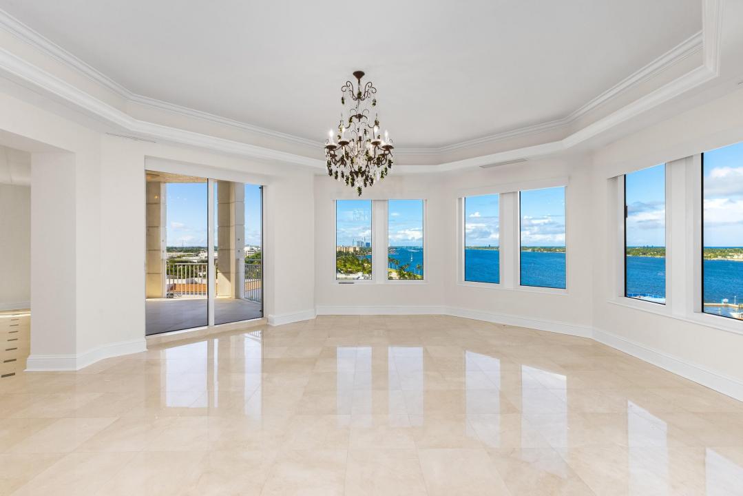 622 N Flagler Drive 801, West Palm Beach, פלורידה 33401, ארצות הברית של אמריקה 