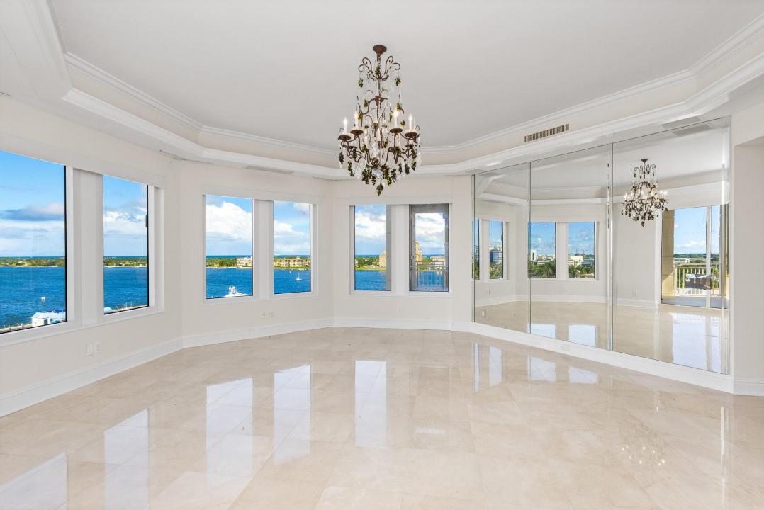 622 N Flagler Drive 801, West Palm Beach, פלורידה 33401, ארצות הברית של אמריקה 
