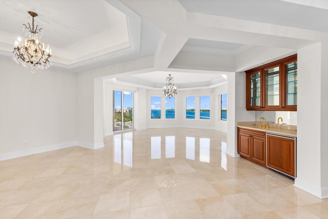 622 N Flagler Drive 801, West Palm Beach, פלורידה 33401, ארצות הברית של אמריקה 