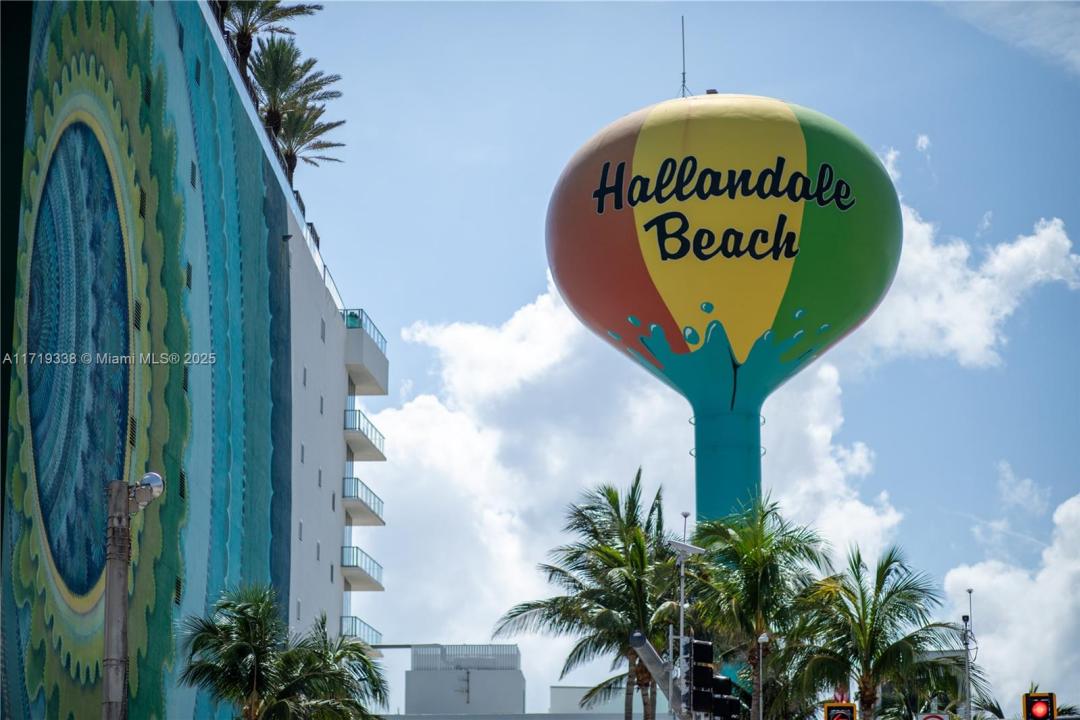 800 Parkview Dr 512, Hallandale Beach, Florida 33009
