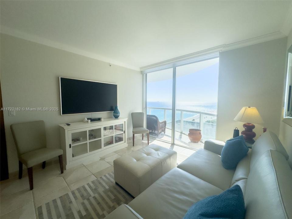 6365 Collins Ave 1506, Miami Beach, フロリダ 33141, アメリカ合衆国