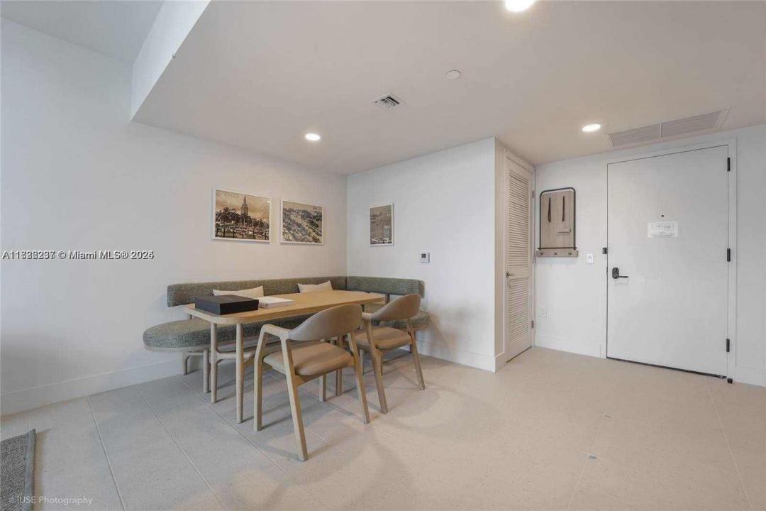 601 NE 1st Ave 3913, Miami, فلوريدا 33132, الولايات المتحدة