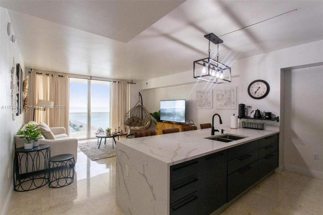 1830 S Ocean Dr 1712, Hallandale Beach, Florida 33009, Stati Uniti
